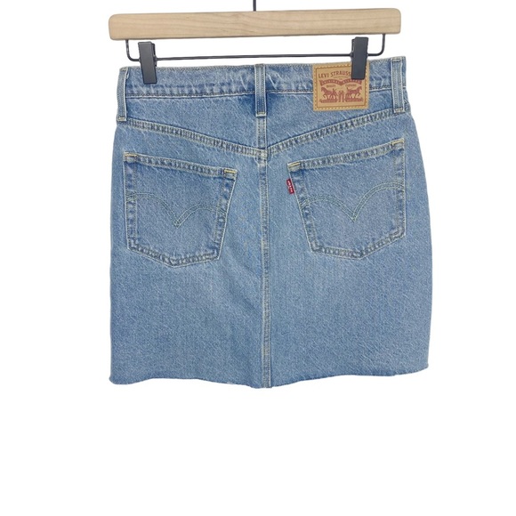 Levi’s denim skirt distressed size 26 - Picture 4 of 4